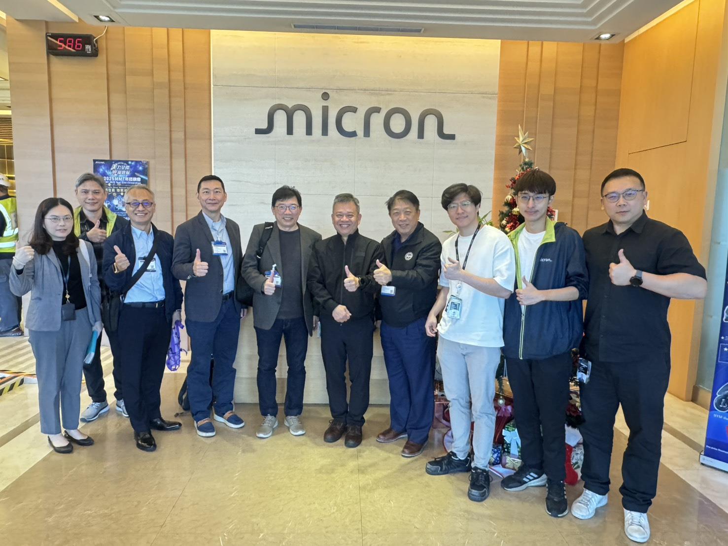 葉理事長暨工研院協助台灣美光與國立陽明交通大學建立產學交流聯繫。